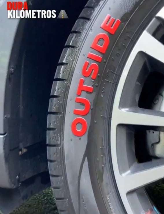 🚗 Make Your Wheels Pop Again – Precision Lettering Detail Pen for Bold Tire Accents